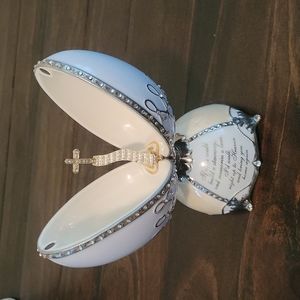 In loving remembrance keepsake...music box